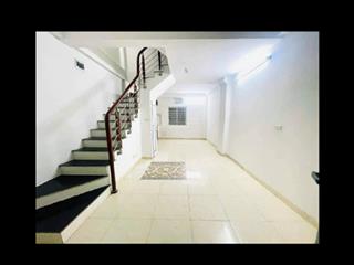 Bán căn nhà ở hà đông, 31m2,4 tầng, giá 5,75tỷ
