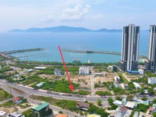 Lô đất biệt thự đường phạm văn đồng phường bắc nha trang. gần bến du thuyền cách biển 200m