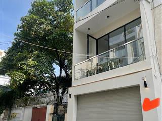 Bán nhà 3 tầng mới đẹp tại hẻm ô tô tải 6m lê văn sỹ quận 3 dtich 60m2, mặt tiền 4,5m, 2 mặt thoáng