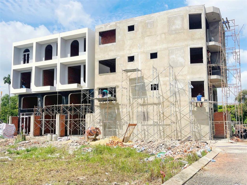 Bán gấp nhà riêng 4pn, 3wc, 52m2 tại ngô chí quốc, bình chiểu, thủ đức, 4,37 tỷ