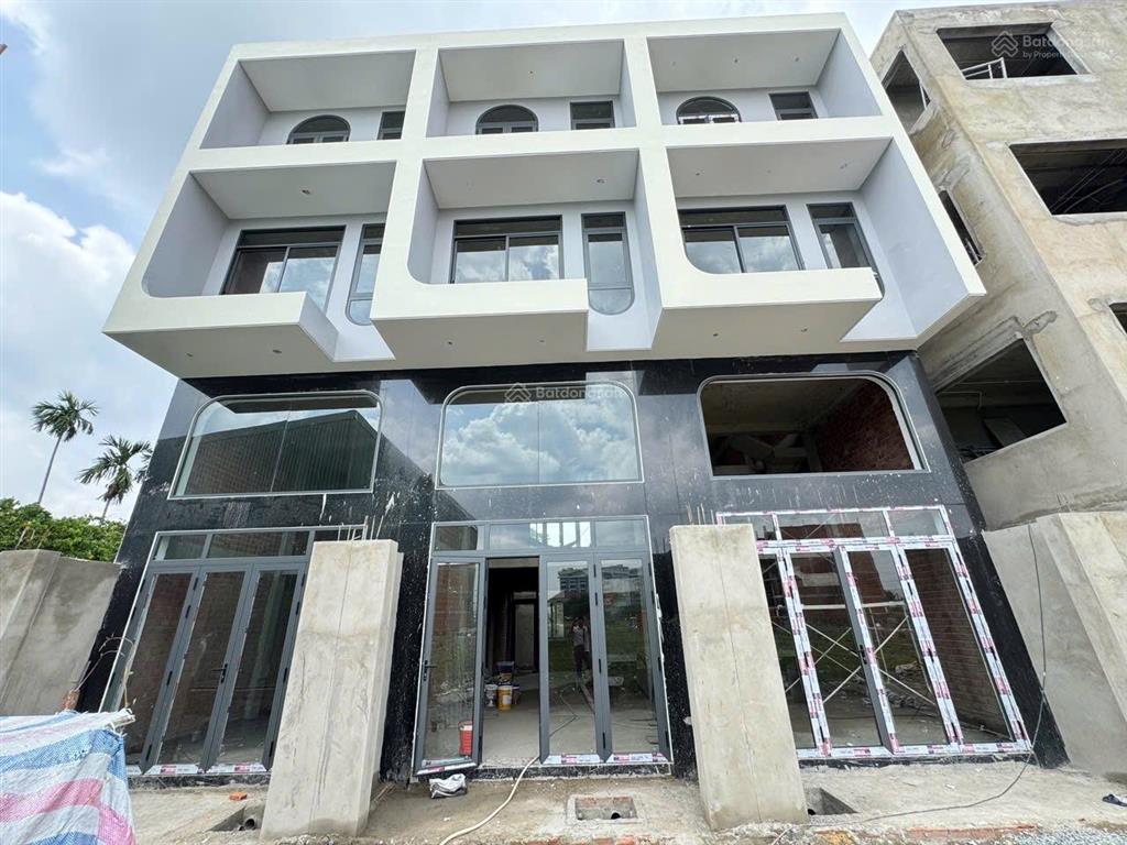 Bán gấp nhà riêng 4pn, 3wc, 52m2 tại ngô chí quốc, bình chiểu, thủ đức, 4,37 tỷ