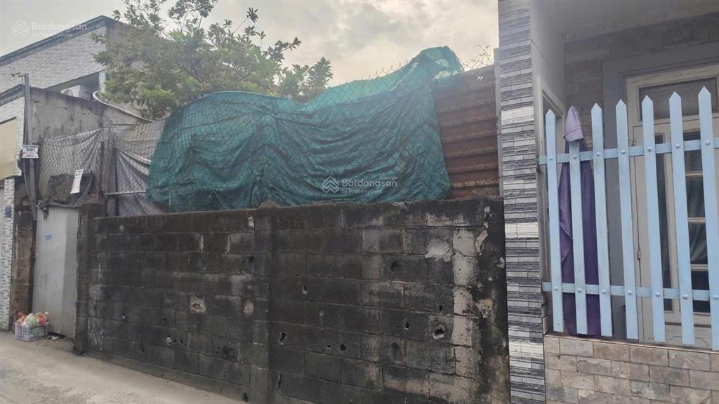 Đất tcln (tặng kho xưởng lợp tôn) tại tỉnh lộ 43 bình chiểu thủ đức, 1,65 tỷ, 82,2 m2 đẹp, hẽm xh