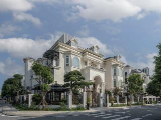 Biệt thự hàng siêu hiếm còn sót vinhomes riverside dt 215m ,mt8,8 4 nổi 1 hầm giá 99tỷ