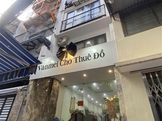 Toà căn hộ dịch vụ ba đình, dthu 300tr/1 tháng, 45 phòng, 9 tầng, mt 5m nở hậu, oto đỗ cửa, 70 tỷ