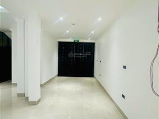 Mặt phố hoàng quốc việt mặt tiền 10m vỉa hè 15m siêu hiếm kinh doanh đỉnh cao