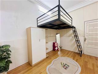 Cho thuê phòng duplex có bancol tôn thất thuyết q4, gần cầu kênh tẻ, gần đại học luật, rmit,