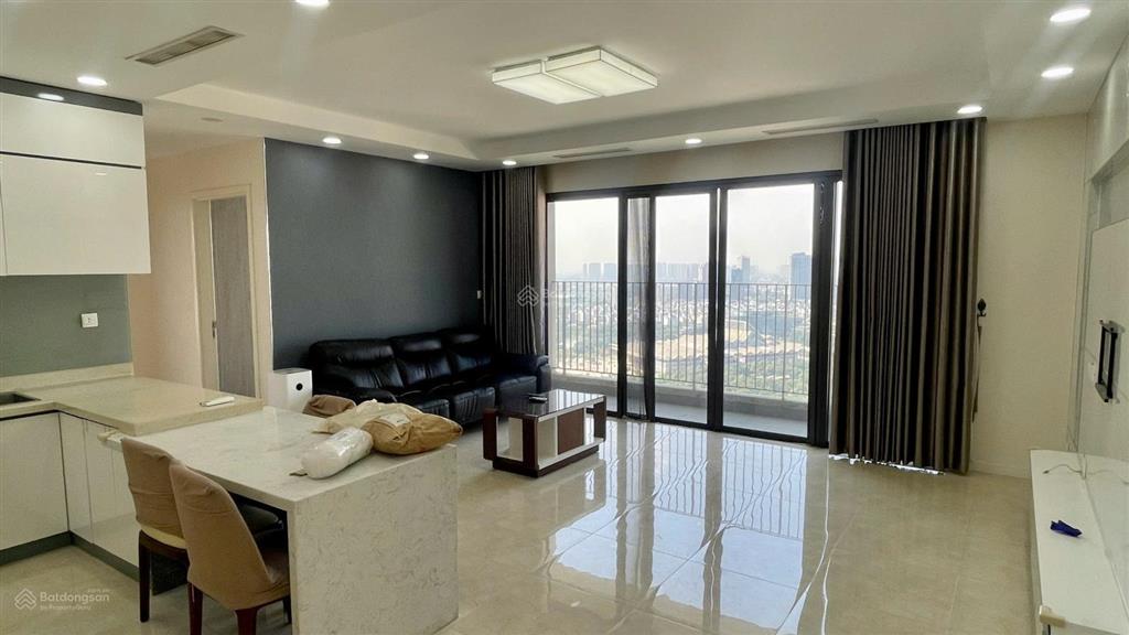Hàng hiếm! cho thuê căn 3n full đồ chỉ 26tr/tháng tại vinhomes d'capitale trần duy hưng