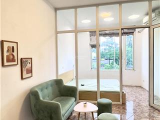 Cho thuê gấp cc mini 1pn, 1vs, 40m2, 6 triệu tại phó đức chính, ba đình, hà nội