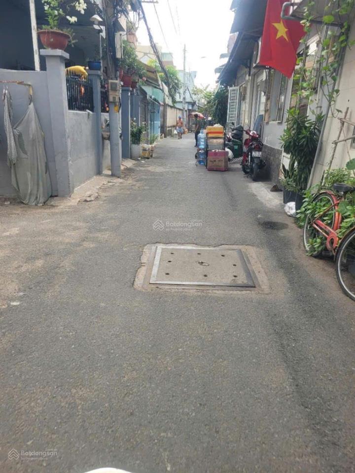 Bđs.chdv 6 lầu (mới ) mặt tiền kinh doanh, giá tốt 16.5 tỷ (5 x 24,4m=122m2) trung tâm. thủ đức