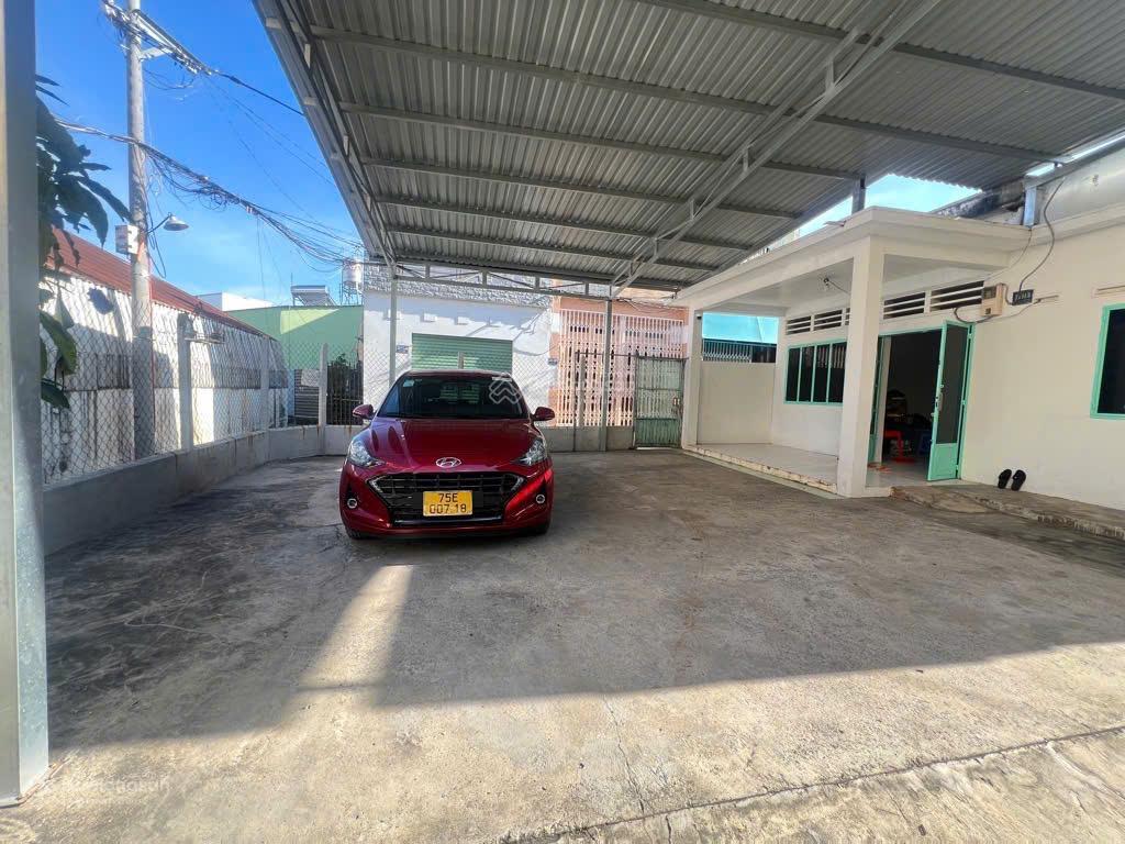 Lô đất vị trí (vàng) xây chdv, biệt thự (8 x 21,5 = 172 m2) sát gametro, khu công nghệ cao, thủ đức