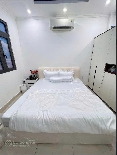 Hiếm nhà phố 4 lầu, vị trí đắc địa, ngay sát vincom, võ văn ngân, thủ đức