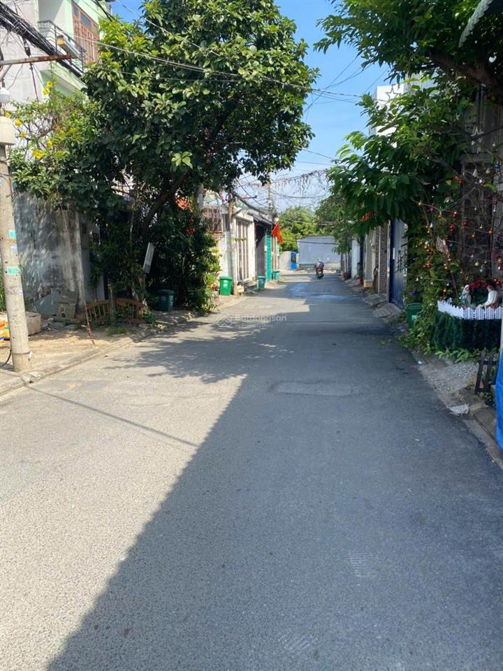 Cần bán câp 4 mặt tiền đường 10 phường tnpb ngang 5m dài 24m diện tích được công nhận 108m2