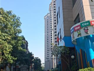 Chính chủ bán căn chung cư n09 khu đô thị dịch vọng cầu giấy 95m . cạnh ngay công viên.