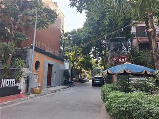 Chính chủ bán nhà phân lô trung yên , yên hòa , cầu giấy .40m , lô góc 2 măt đường