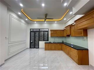Nhà phố đường hiệp bình kết cấu 1 trệt 3 lầu  nhà mới siêu đẹp