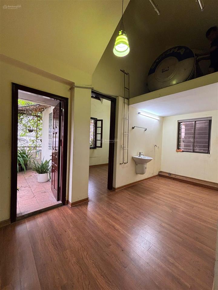 Bán nhà 5 tầng ngõ tây hồ hà nội dt 62,5m2 mt lô góc 17m 3 mặt thoáng giá tl nhẹ  0973 452 ***