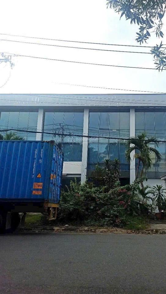 Cho thuê gấp kho, xưởng kcn tân tạo, bình tân. khuôn viên rộng, giá thuê rẻ