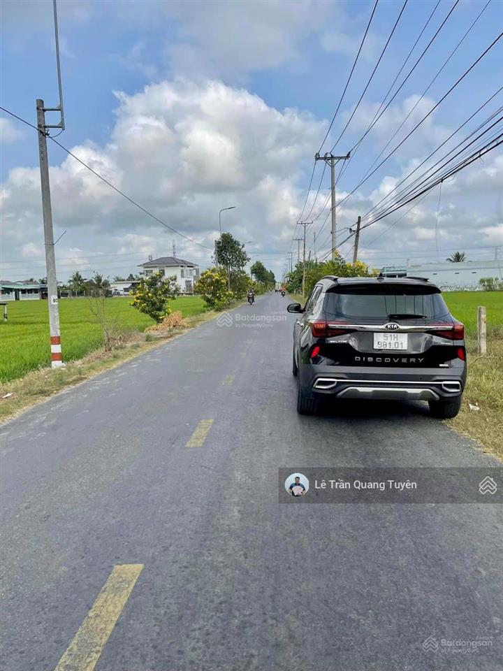 Bán đất mặt tiền đt 833, eaon mall 5km giá 1.8 tỷ, 190m2 sổ hồng riêng công chứng ngay