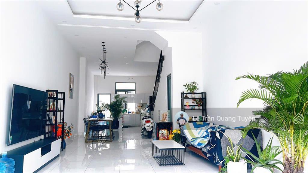 Bán shophouse g3 full nội thất, đường lớn mặt tiền kinh doanh 3 lầu 225m2