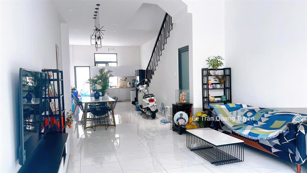 Bán shophouse g3 full nội thất, đường lớn mặt tiền kinh doanh 3 lầu 225m2