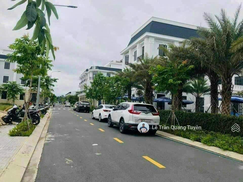 Cặp nền vip ngay cổng chính kdc thắng lợi central hill, hướng thoáng view đẹp, shr thương lượng