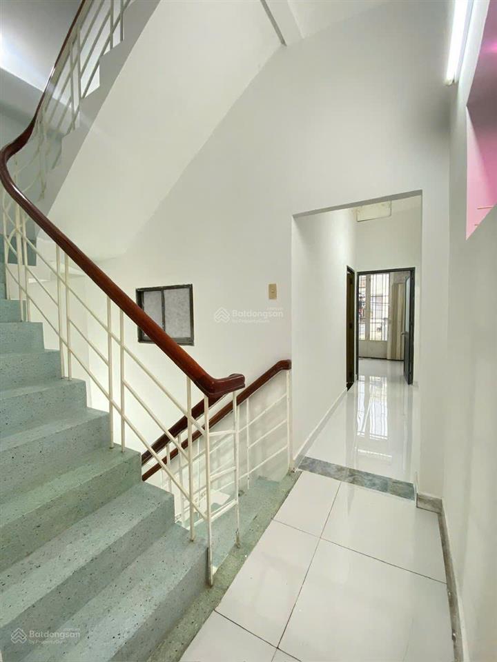 Nhà 3 tấm đường 6m cư xá phú thọ hòa (lạc long quân), phường 5. (4x17)m giá 9,1 tỷ (tl)