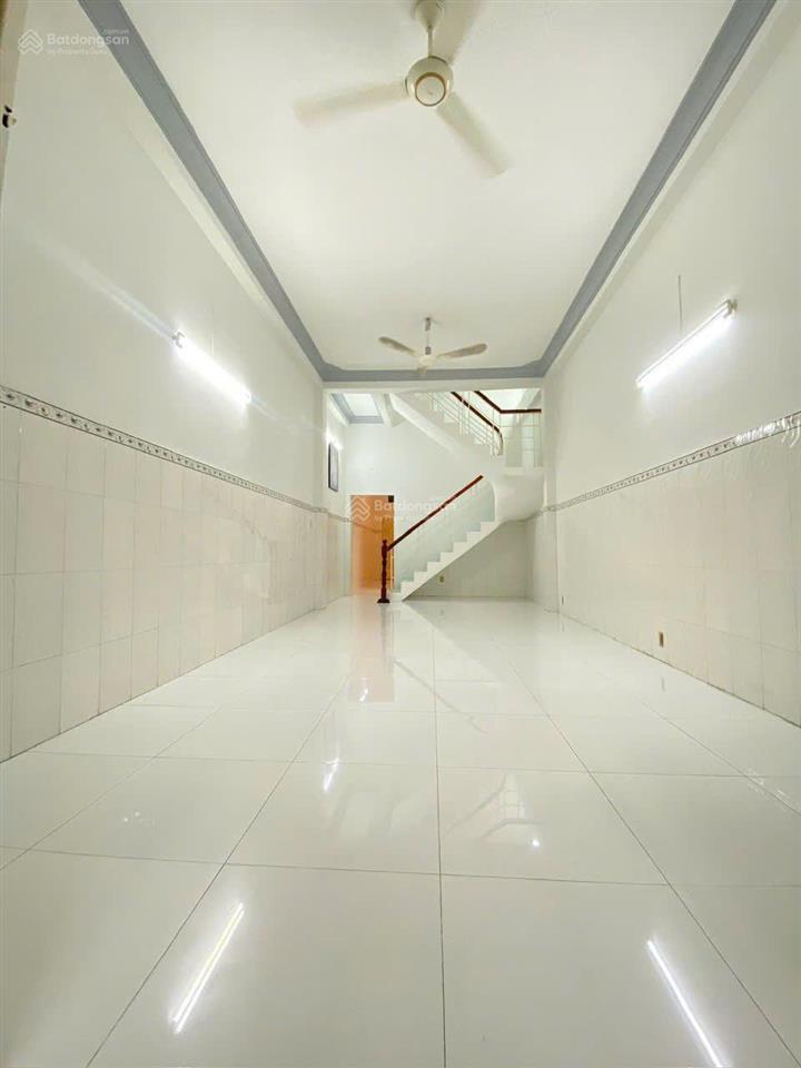 Nhà 3 tấm đường 6m cư xá phú thọ hòa (lạc long quân), phường 5. (4x17)m giá 9,1 tỷ (tl)