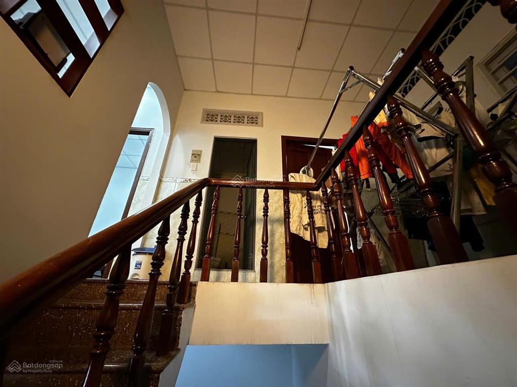 Sát vòng xoay lê đại hành! nhà 3 tấm hẻm 7m âu cơ p14. dt (6x10)m giá 7,5 tỷ