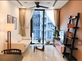 Chính chủ gửi bán gấp căn 1 phòng ngủ vinhomes bason, đã có sổ hồng, giá 9,3 tỷ tặng kèm nội thất
