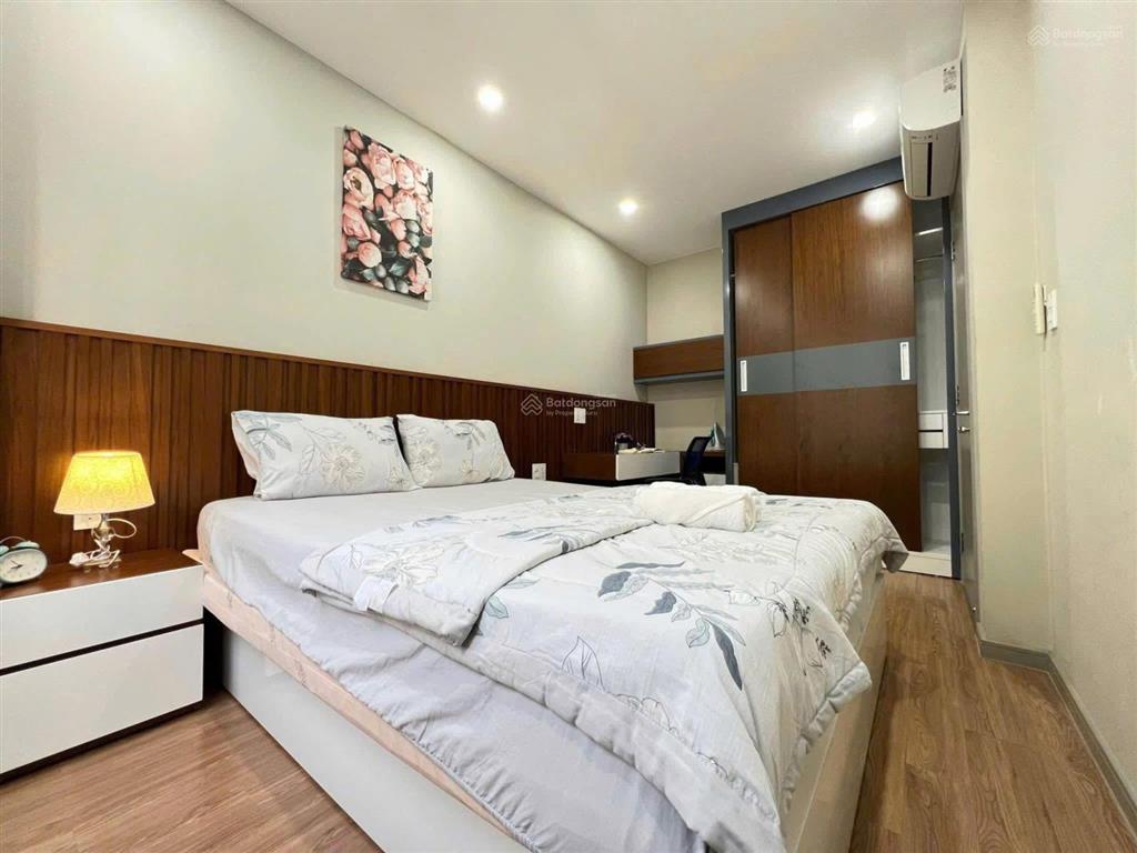 Cần bán nhanh căn hộ carillon hoàng hoa thám, tân bình dt 100m2 3pn 2wc  sổ hồng. nh hỗ trợ 70%