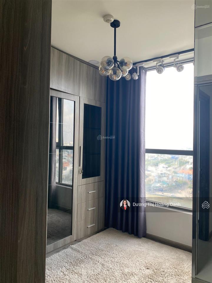 Bán 3pn, giáp sông sài gòn, mt nguyễn tất thành, 7,5 tỷ shvv, full nt, ban công lớn, 0938 231 ***