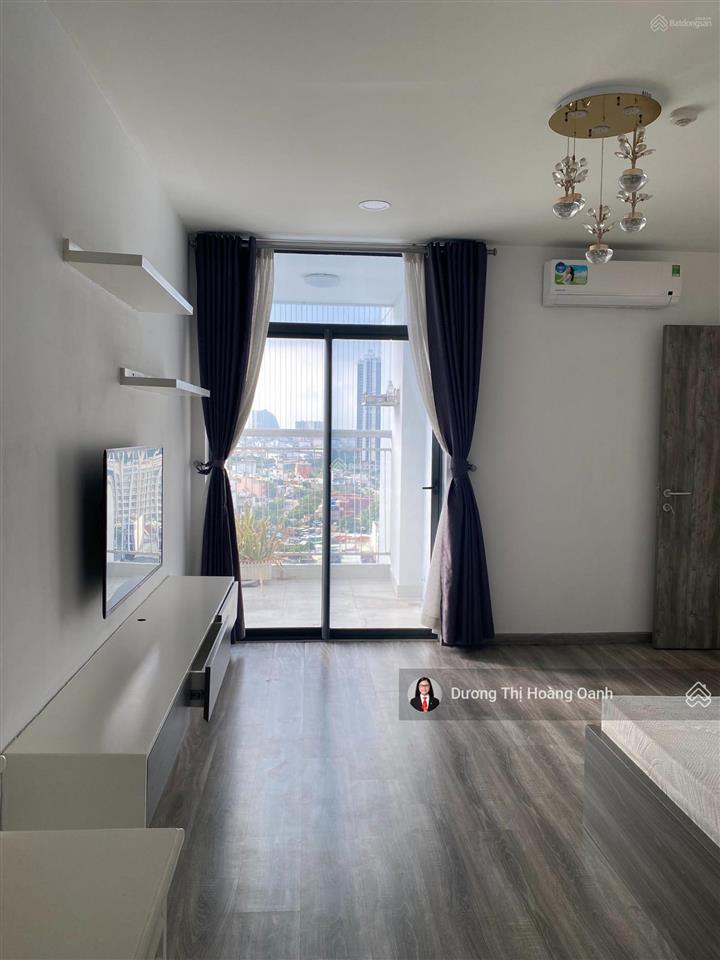 Bán 3pn, giáp sông sài gòn, mt nguyễn tất thành, 7,5 tỷ shvv, full nt, ban công lớn, 0938 231 ***