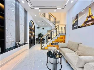 Chủ đi nước ngoài cần bán gấp nhà trần xuân soạn quận 7, gần him lam, 1tỷ8/31,5m2,  0903 164 ***
