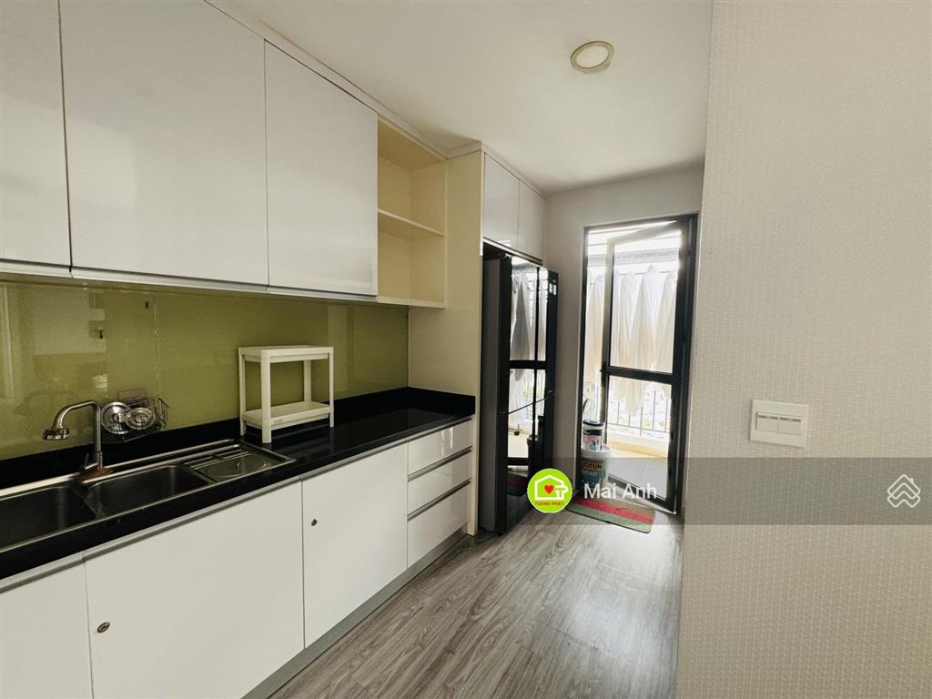 Bán gấp! căn góc view đẹp river gate 110m2 3pn  2wc. nội thất cao cấp, lầu cao  9,8 tỷ (bao hết)