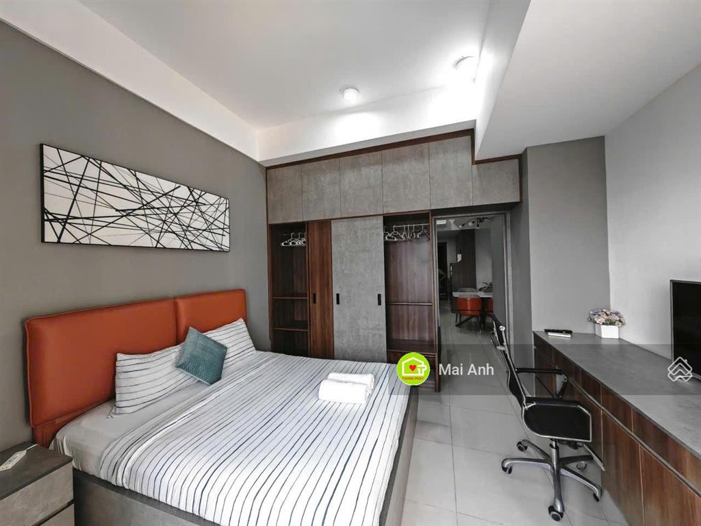 Bán gấp ot rivergate diện tích lớn 38m2. full nội thất cao cấp  giá 3,6 tỷ (bao hết)