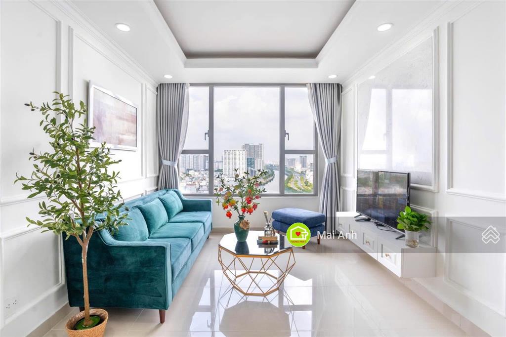 Bán gấp căn hộ rivergate 2pn2wc 74m2. lầu cao view đẹp. nội thất cao cấp  giá 7,5 tỷ