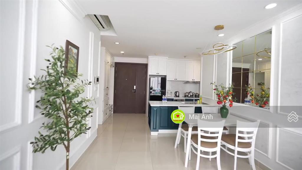 Bán gấp căn hộ rivergate 2pn2wc 74m2. lầu cao view đẹp. nội thất cao cấp  giá 7,5 tỷ