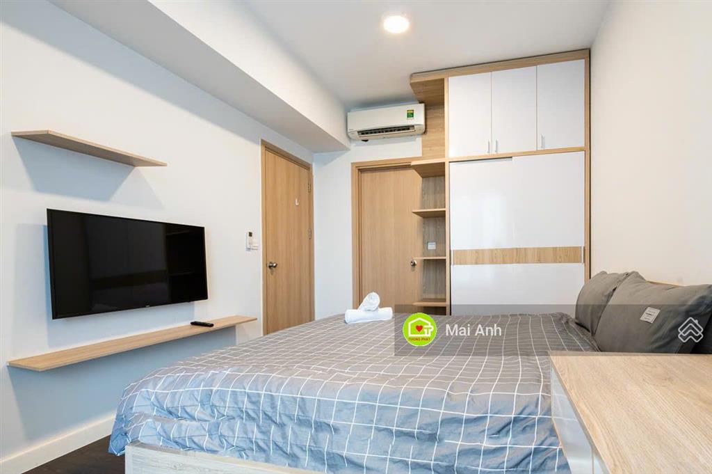 Bán gấp căn hộ rivergate 2pn2wc 74m2. lầu cao view đẹp. nội thất cao cấp  giá 7,5 tỷ