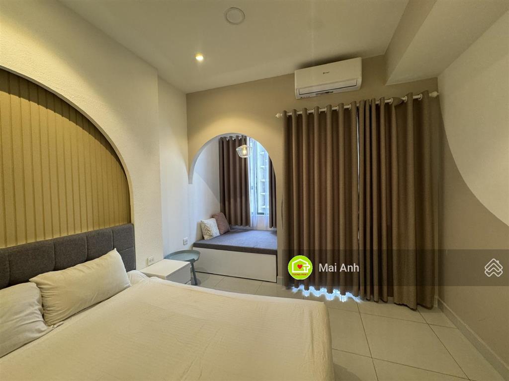 Chính chủ gửi bán căn hộ soho 1 phòng ngủ 30m2. nội thất đẹp. giá 3,99 tỷ