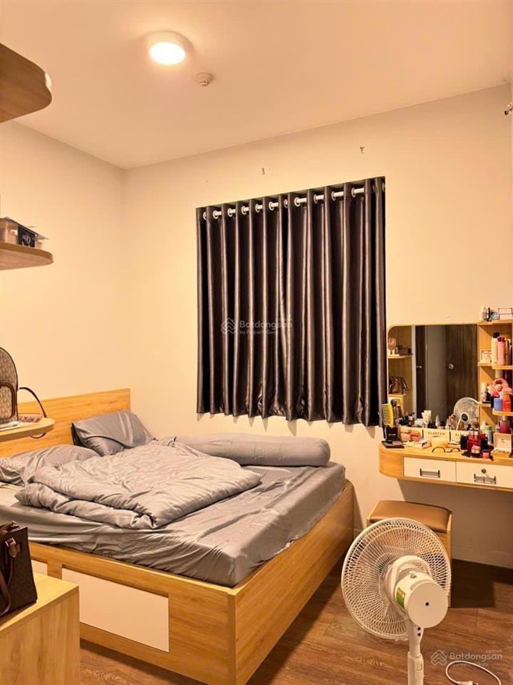 Cho thuê căn 74m2 thiết kế 2 phòng ngủ 2 vệ sinh giá 10 tr full nội thất