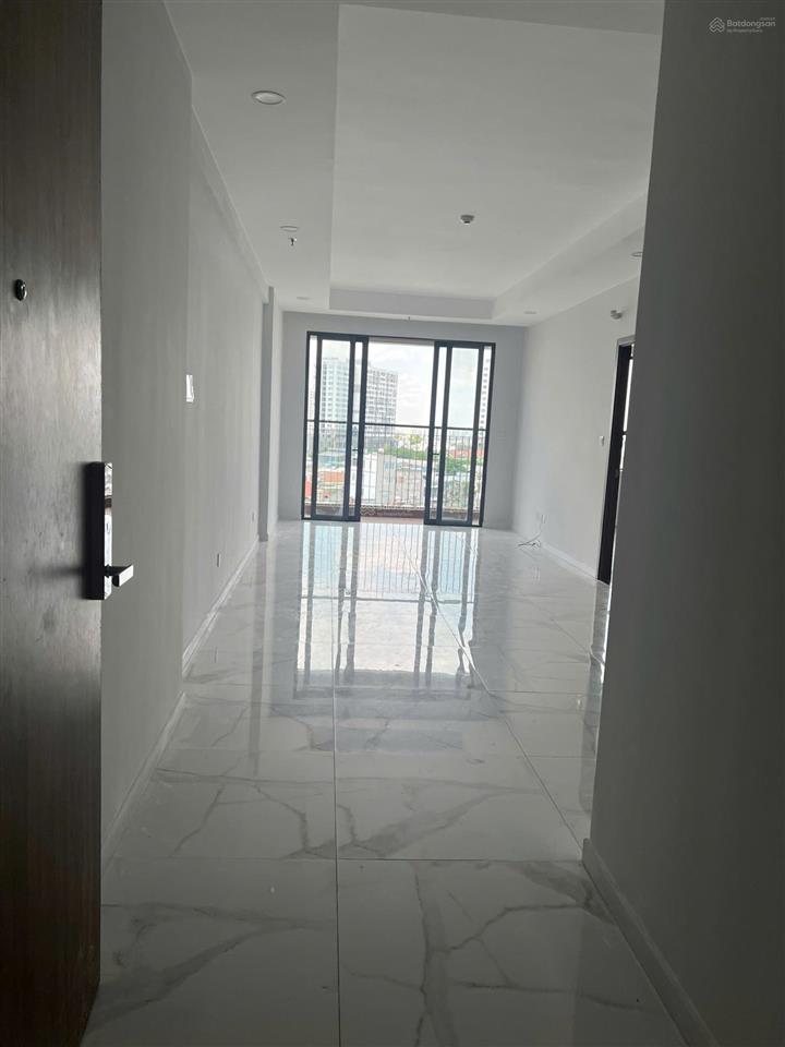 Cần bán căn 3pn 2wc giá tốt view đẹp hướng đẹp, giá 4,3 tỷ đã bao gồm thuế phí sang nhượng