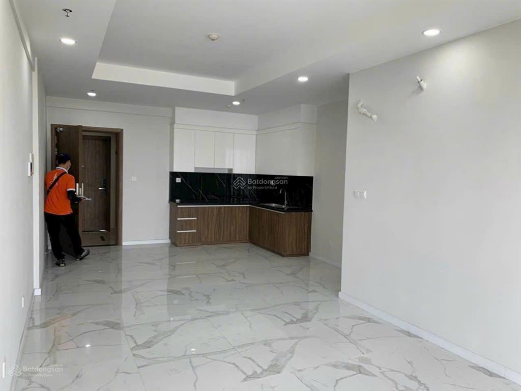 Cần bán căn 3pn 2wc giá tốt view đẹp hướng đẹp, giá 4,3 tỷ đã bao gồm thuế phí sang nhượng