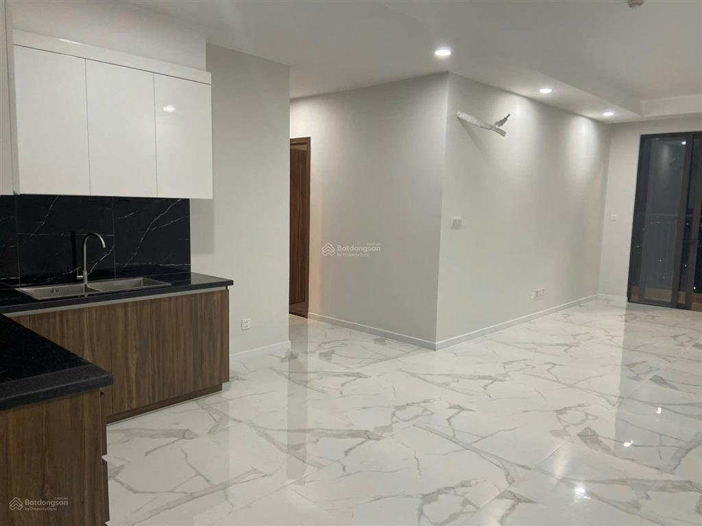 Cần bán căn 3pn 2wc giá tốt view đẹp hướng đẹp, giá 4,3 tỷ đã bao gồm thuế phí sang nhượng