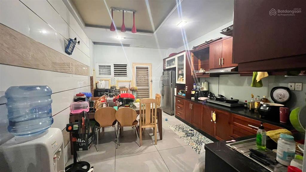 Bán mt 22a lý nam đế, quận 11. diện tích 3.8x14m. 2 lầu st giá bán 14,5tỷ tl khu kinh doanh sầm uất