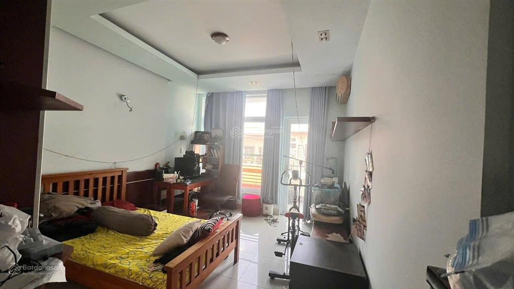 Bán mt 22a lý nam đế, quận 11. diện tích 3.8x14m. 2 lầu st giá bán 14,5tỷ tl khu kinh doanh sầm uất