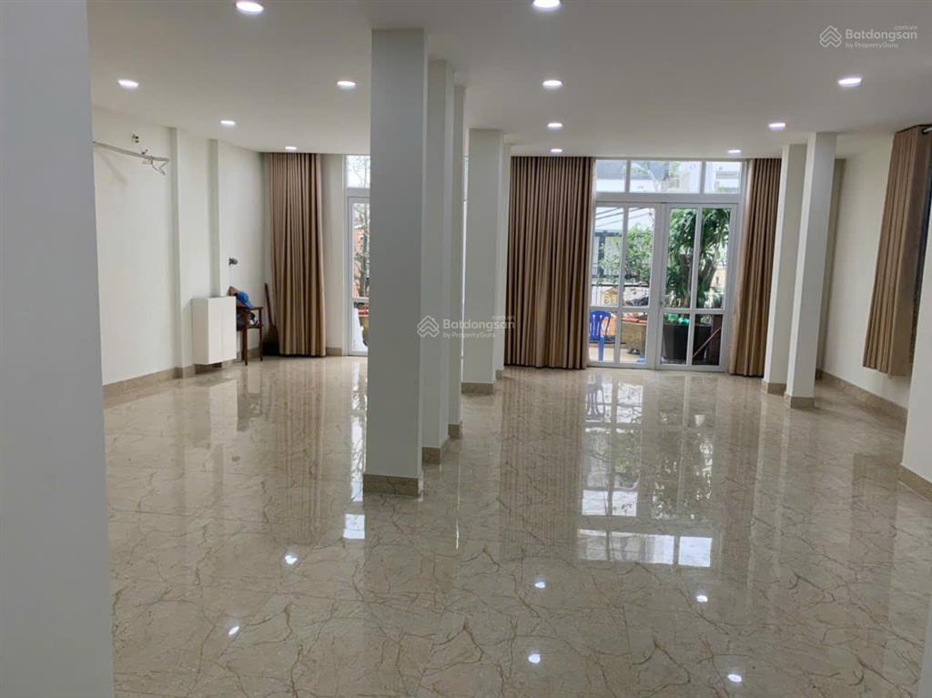 Bán nhà khu biệt thự trường chinh, tân bình. dt 11x21m, 1 trệt, 2 lầu, giá 28,9 tỷ