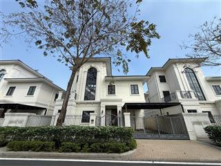 Biệt thự đơn lập swanbay phong cách âu vị trí đẹp giá bán 24 tỷ  mr tuyển 0935 586 ***