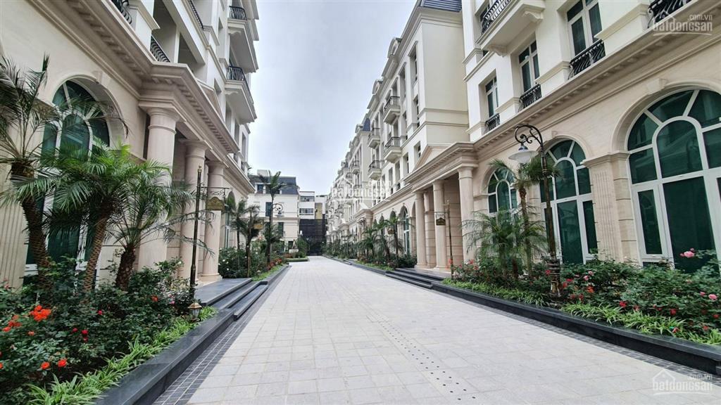 Bán biệt thự song lập trung tâm quận ba đình mặt tiền tận 8m. xem nhà 24/7 0899 822 ***