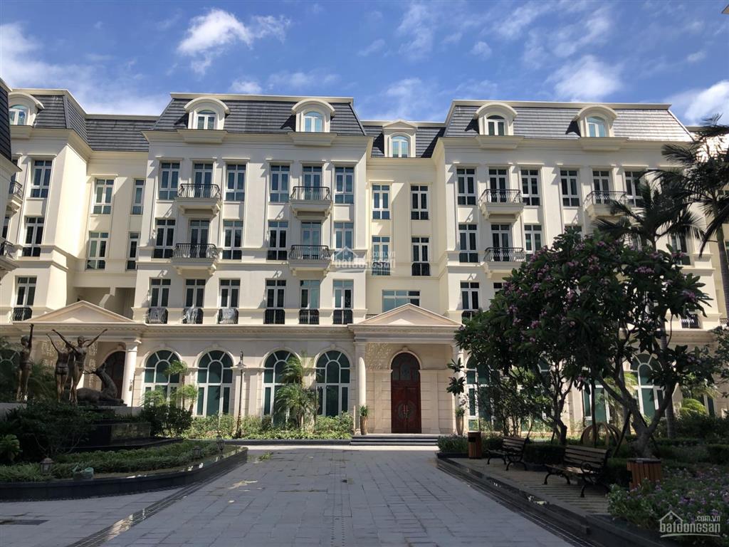 Bán biệt thự song lập trung tâm quận ba đình mặt tiền tận 8m. xem nhà 24/7 0899 822 ***