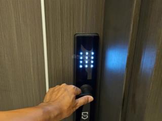 Bán căn hộ cc tòa ct2a mỹ đình 2, diện tích 100m2 3 ngủ full nội thất.  0975 456 ***